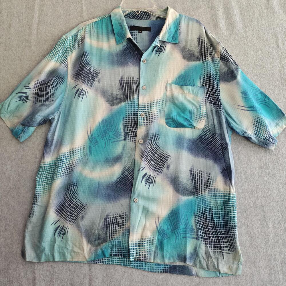 Joey Richi Shirt Mens XL Blue Geometric Rayon Button Up Short Sleeve Loop Collar